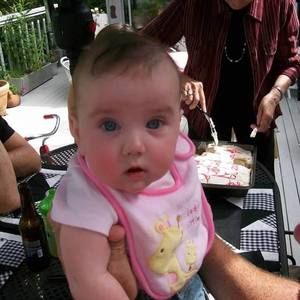 Meet your Posher, Olivia